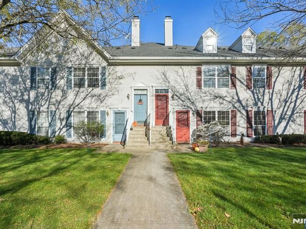 1003 Cumberland Court, MAHWAH, NJ 07430