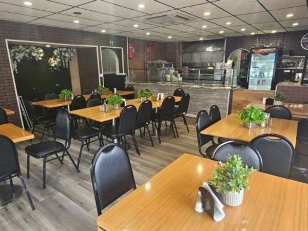 8 1St Ave, Paterson, NJ 07524