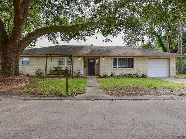 311 N Millet Ave, Gramercy, LA 70052
