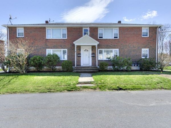 10 Vecchia St, Unit C, Webster, MA 01570
