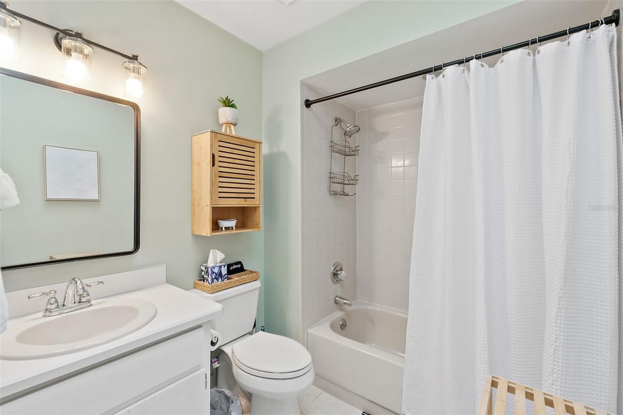 9 Collingville Court , Palm Coast, FL 32137 Photo