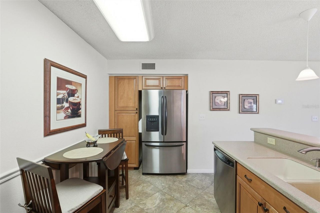 6077 Bahia Del Mar Boulevard, Unit 123, Saint Petersburg, FL 33715 Photo