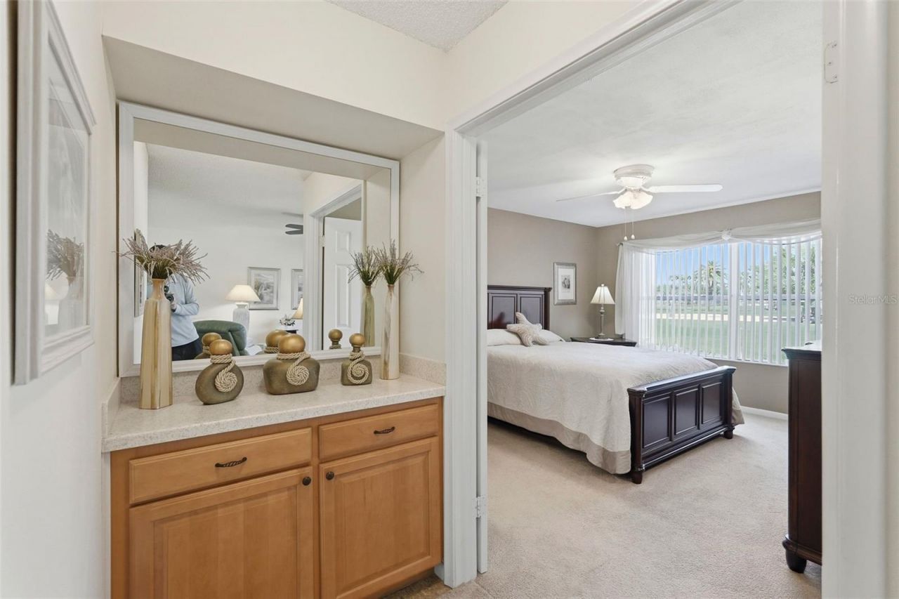 6077 Bahia Del Mar Boulevard, Unit 123, Saint Petersburg, FL 33715 Photo