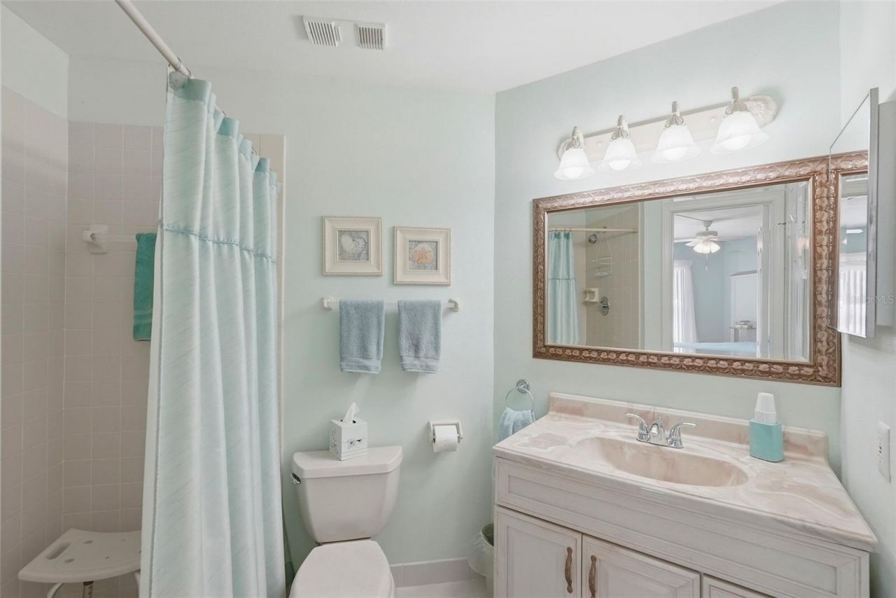6077 Bahia Del Mar Boulevard, Unit 123, Saint Petersburg, FL 33715 Photo