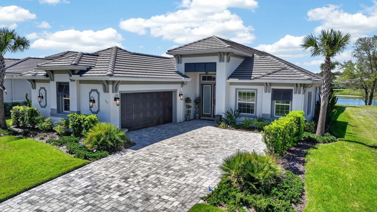 635 Mahogany Run , Palm Coast, FL 32137 Photo