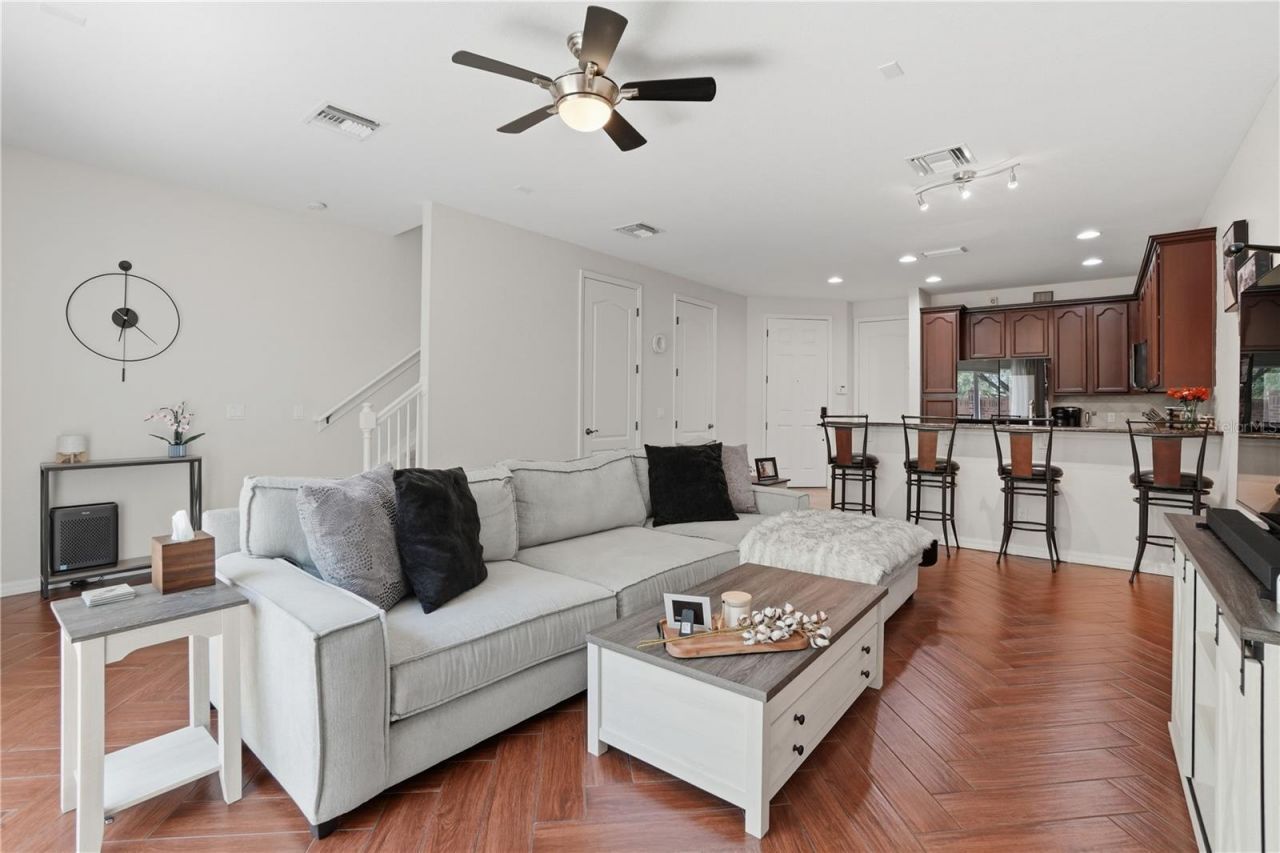 1813 Garden Sage Drive , Oviedo, FL 32765 Photo