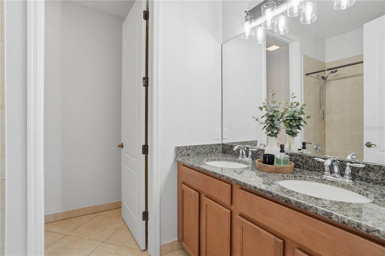 1813 Garden Sage Drive , Oviedo, FL 32765 Photo