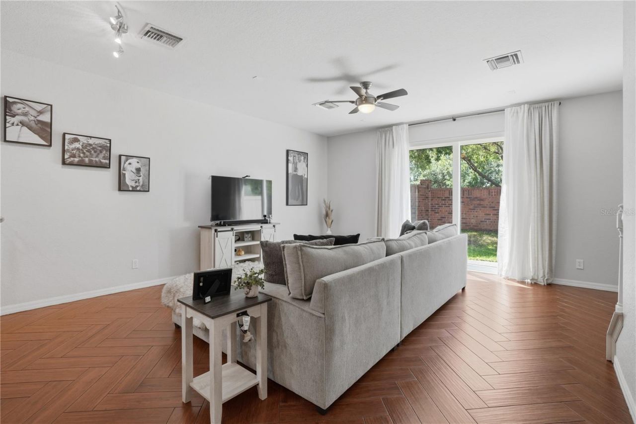 1813 Garden Sage Drive , Oviedo, FL 32765 Photo