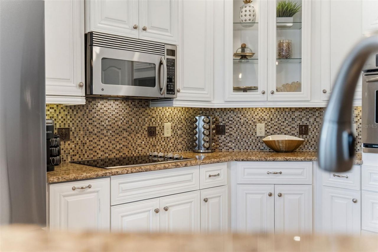 6420 Sunset Bay Circle, Apollo Beach, FL 33572 Photo