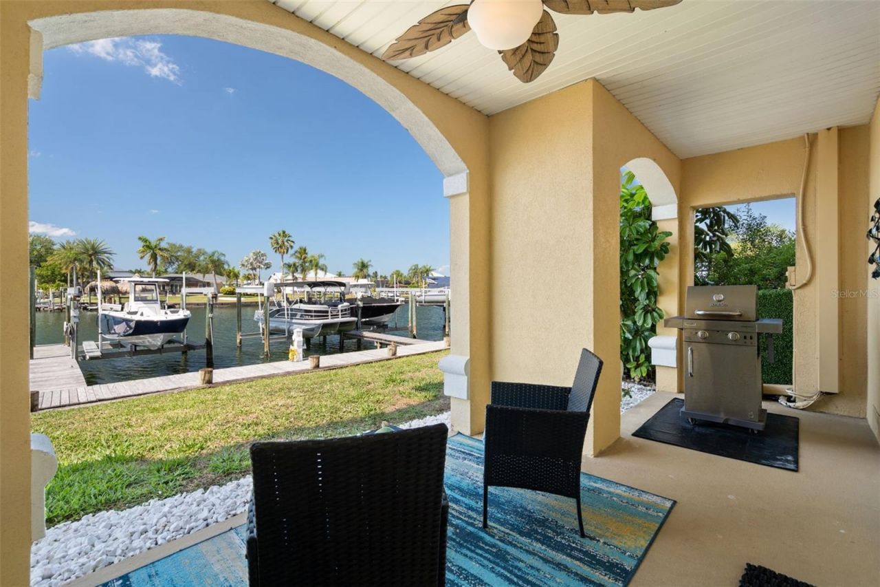 6420 Sunset Bay Circle, Apollo Beach, FL 33572 Photo