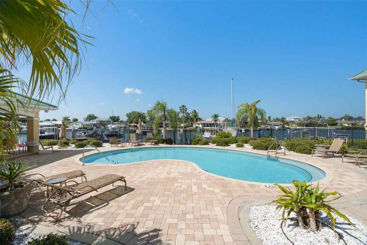 6420 Sunset Bay Circle, Apollo Beach, FL 33572 Photo