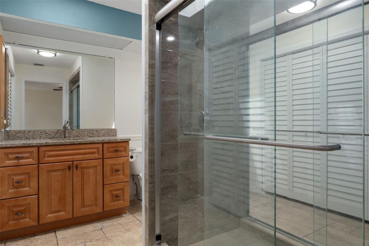 239 SE Paradise Point Road, Crystal River, FL 34429 Photo