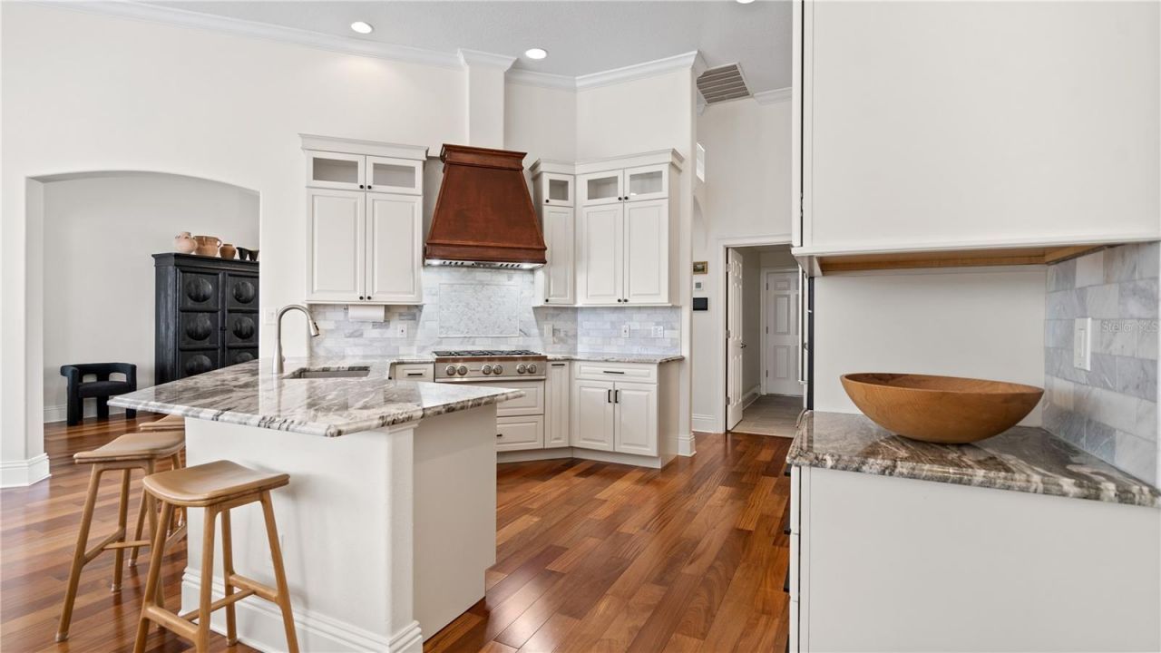 4811 Keeneland Circle , Orlando, FL 32819 Photo