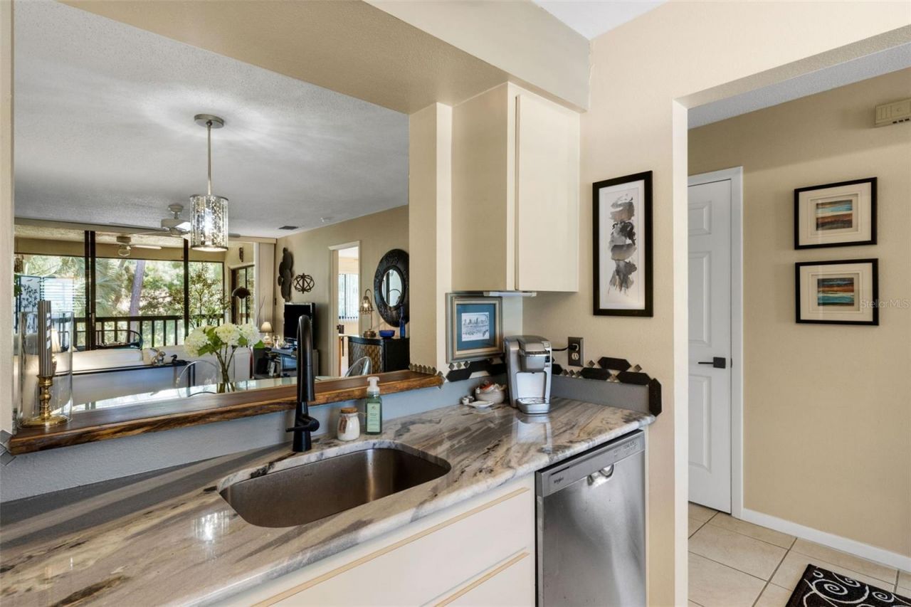 5252 Lake Village Drive, Unit # 54, Sarasota, FL 34235 Photo