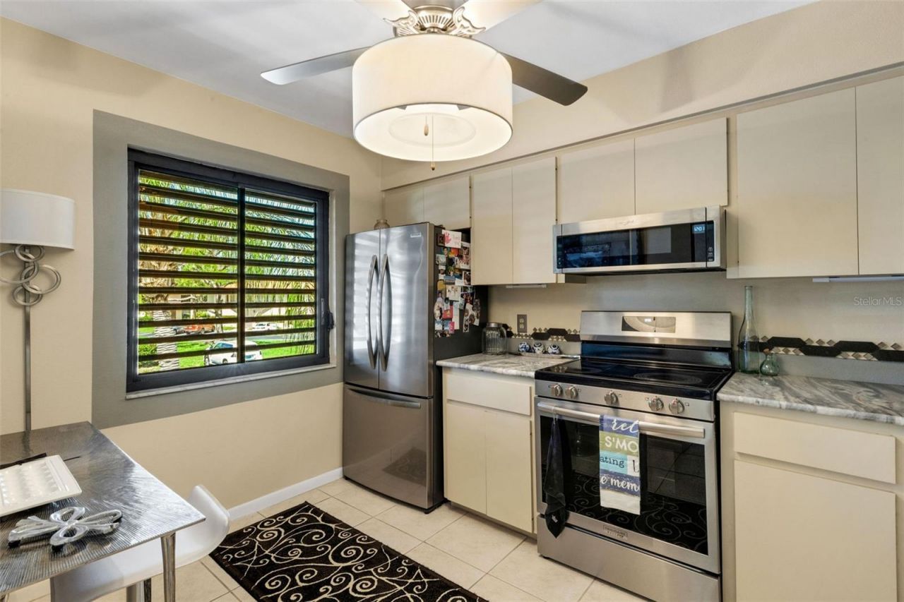 5252 Lake Village Drive, Unit # 54, Sarasota, FL 34235 Photo