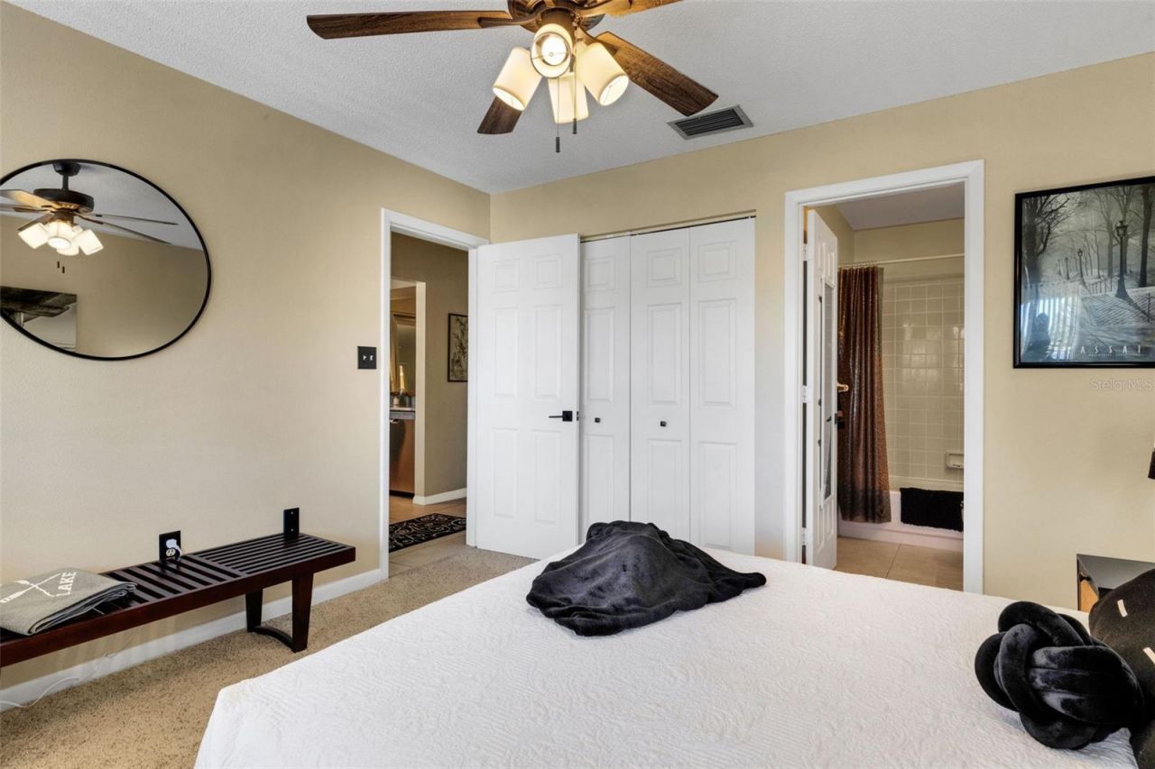 5252 Lake Village Drive, Unit # 54, Sarasota, FL 34235 Photo