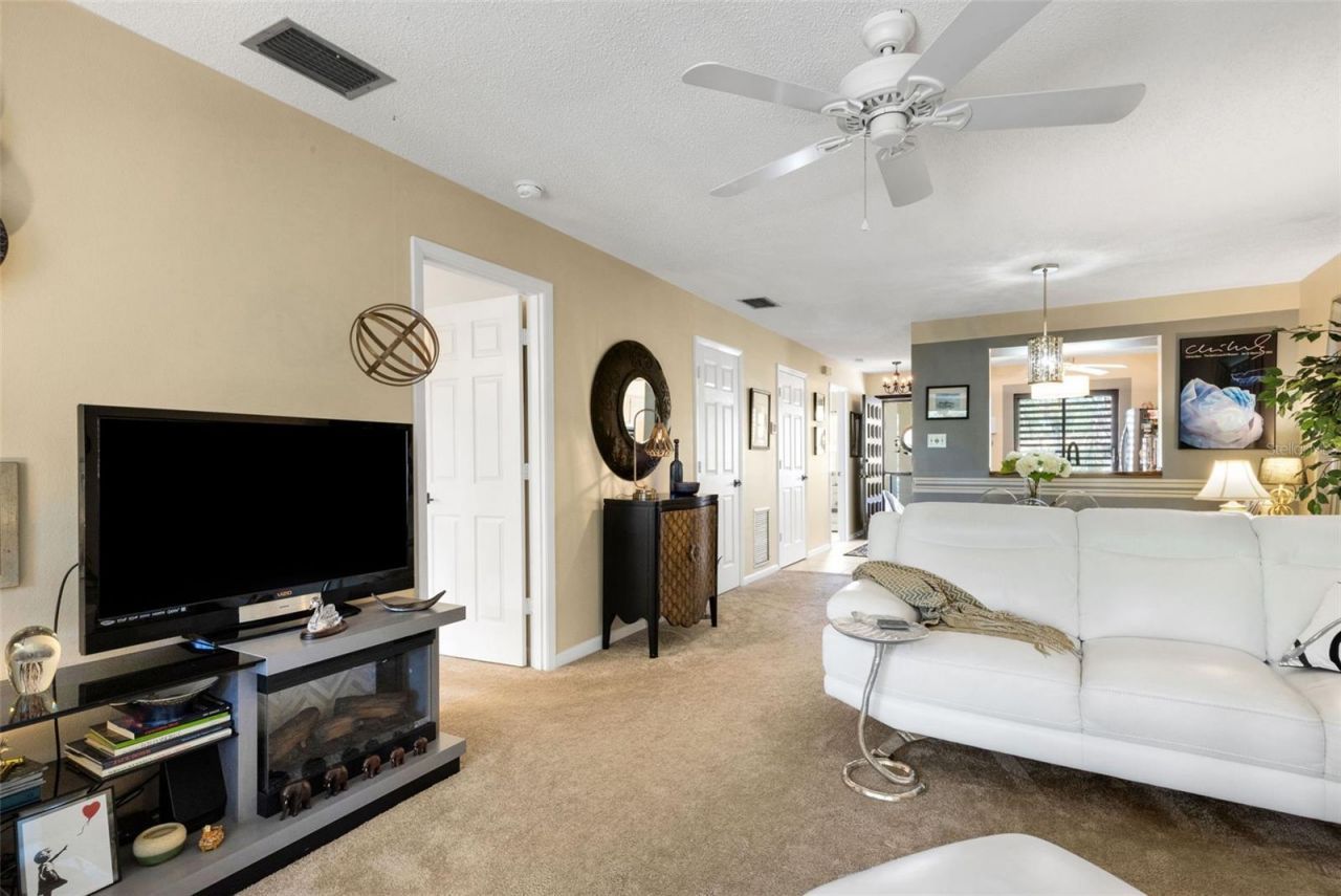 5252 Lake Village Drive, Unit # 54, Sarasota, FL 34235 Photo