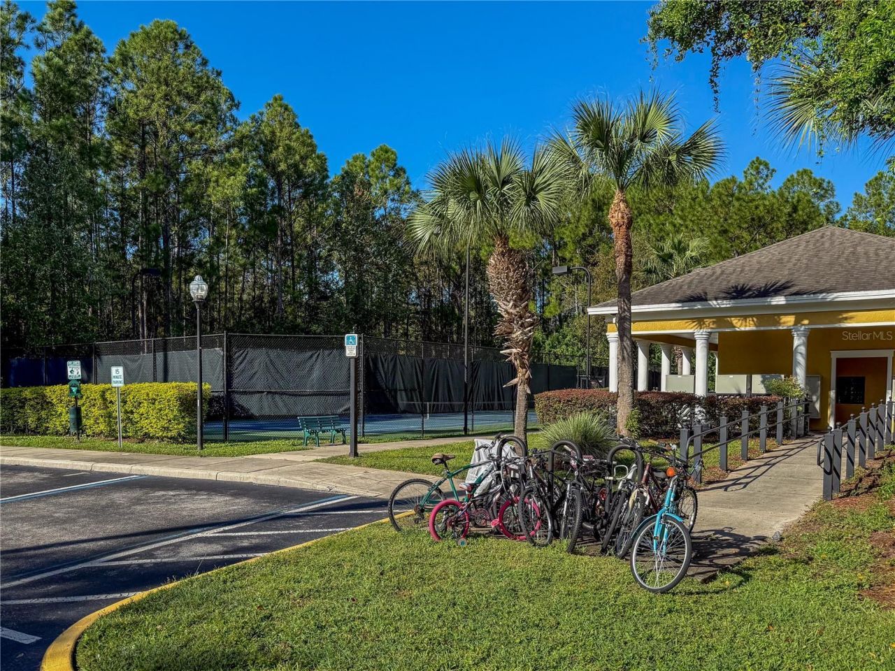 3707 Conroy Road , Unit 1731, Orlando, FL 32839 Photo