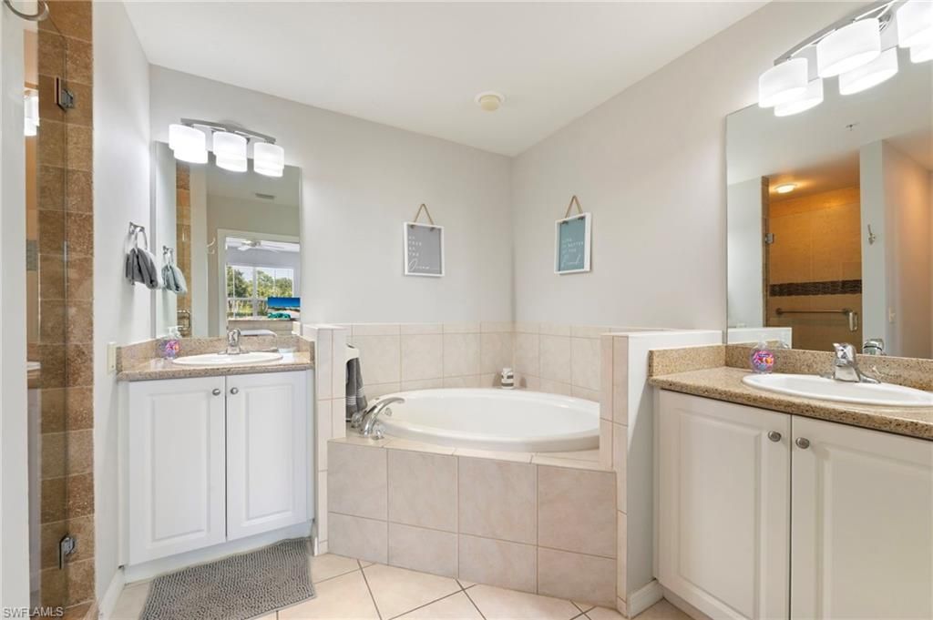 7940 Mahogany Run Ln , Unit 612, Naples, FL 34113 Photo