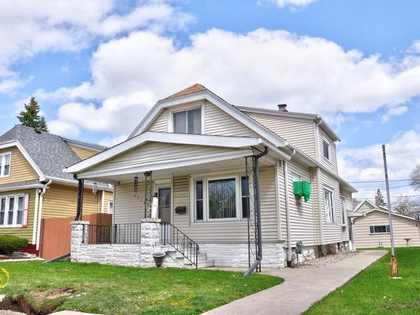 2528 S 20th STREET, Milwaukee, WI 53215
