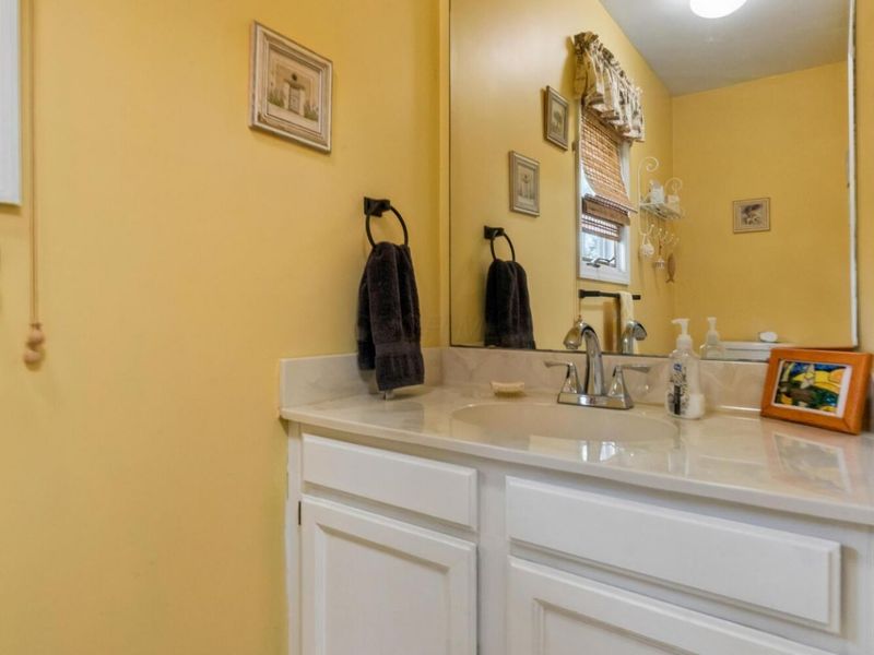 599 Link Road , Columbus, OH 43213 Photo 18