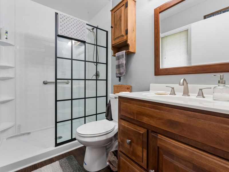 599 Link Road , Columbus, OH 43213 Photo 23