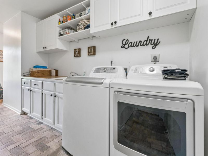 599 Link Road , Columbus, OH 43213 Photo 30