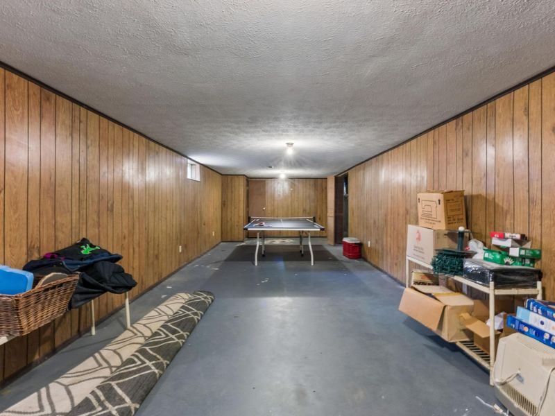 599 Link Road , Columbus, OH 43213 Photo 32