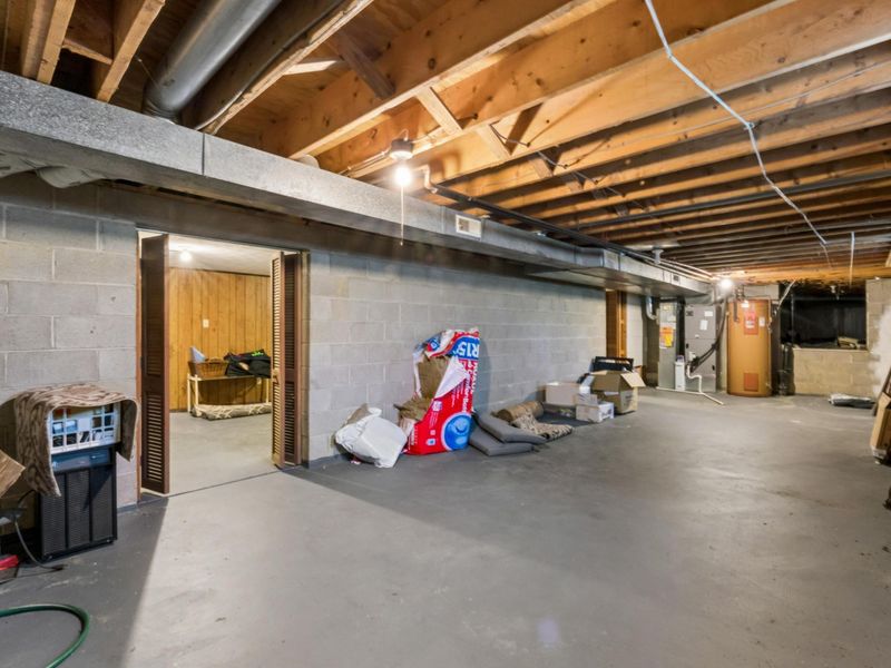 599 Link Road , Columbus, OH 43213 Photo 33