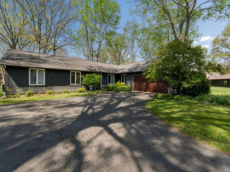 599 Link Road , Columbus, OH 43213 Photo 42