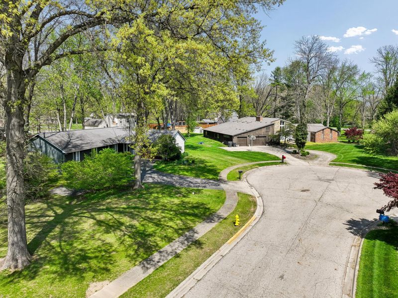 599 Link Road , Columbus, OH 43213 Photo 6