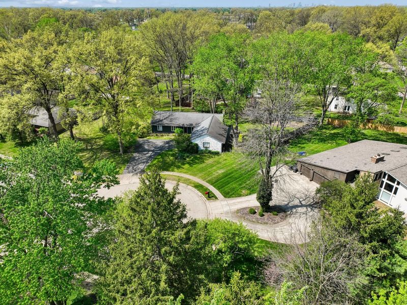 599 Link Road , Columbus, OH 43213 Photo 7