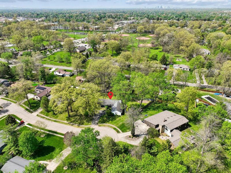 599 Link Road , Columbus, OH 43213 Photo 8