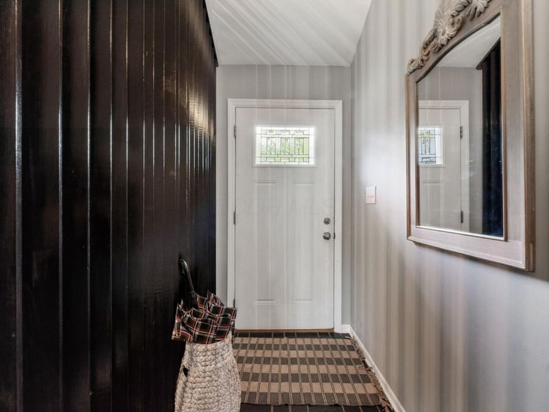 599 Link Road , Columbus, OH 43213 Photo 9