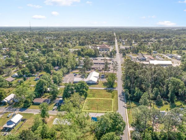 807 Sinclair Street , Chipley, FL 32428