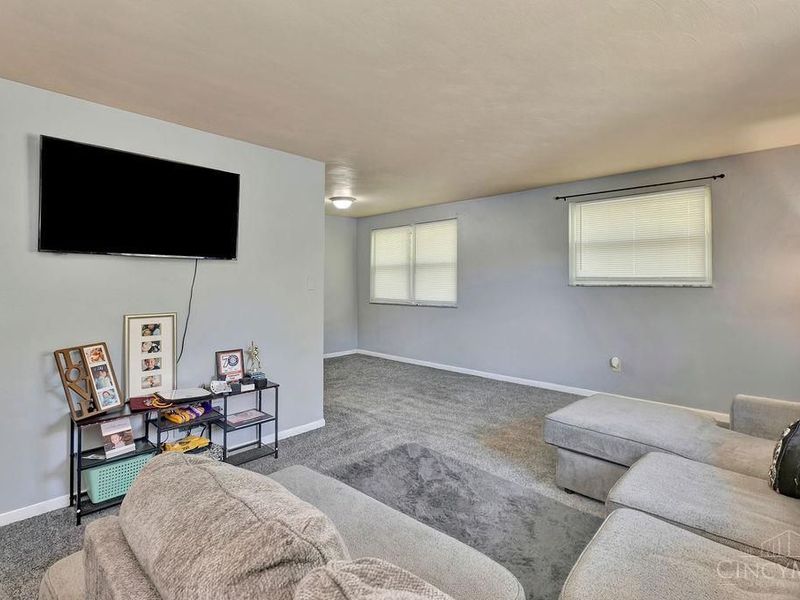 3212 Elman Drive, Middletown, OH 45044 Photo 7