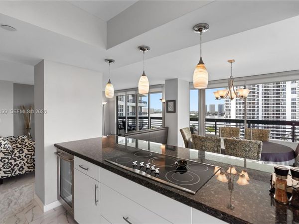 3500 Mystic Pointe Dr, Unit 1403, Aventura, FL 33180