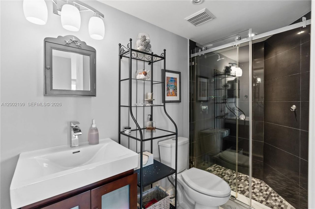 3500 Mystic Pointe Dr, Unit 1403, Aventura, FL 33180 Photo