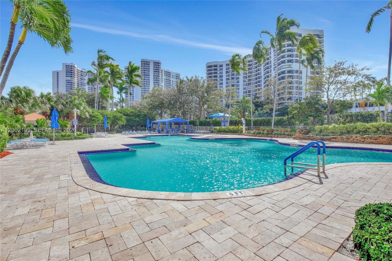 3500 Mystic Pointe Dr, Unit 1403, Aventura, FL 33180 Photo