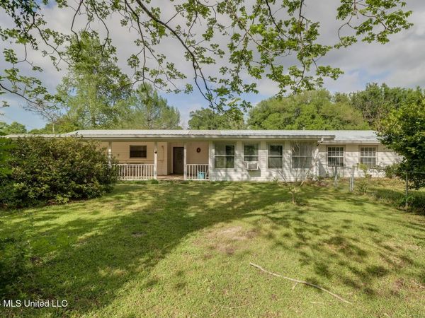 9124 Wire Road, Vancleave, MS 39565