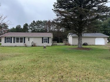 1725 BURNSIDE Road, Deerfield Twp, MI 48461