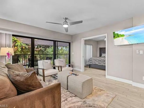 600 Neapolitan WAY , Unit 341, NAPLES, FL 34103