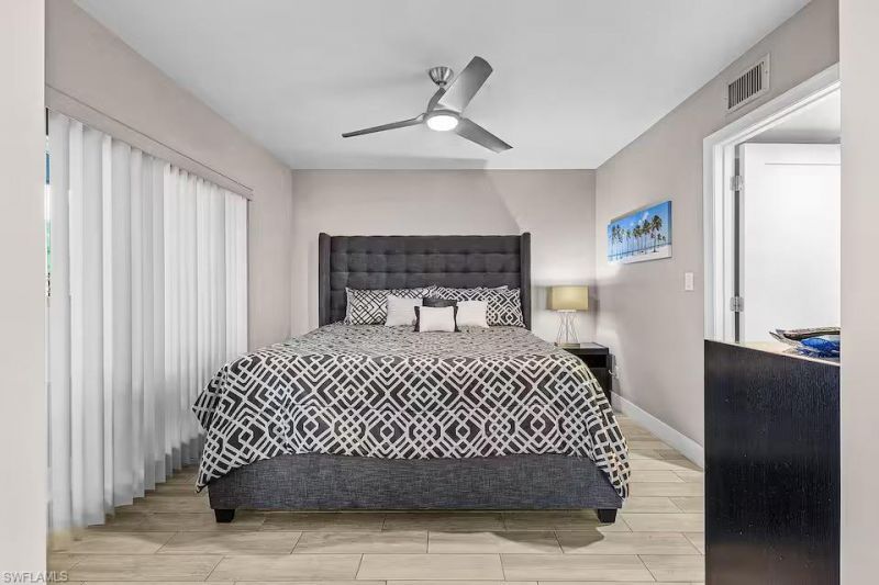 600 Neapolitan Way , Unit 341, Naples, FL 34103 Photo