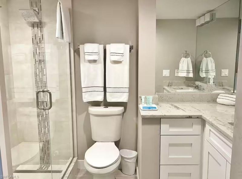 600 Neapolitan Way , Unit 341, Naples, FL 34103 Photo