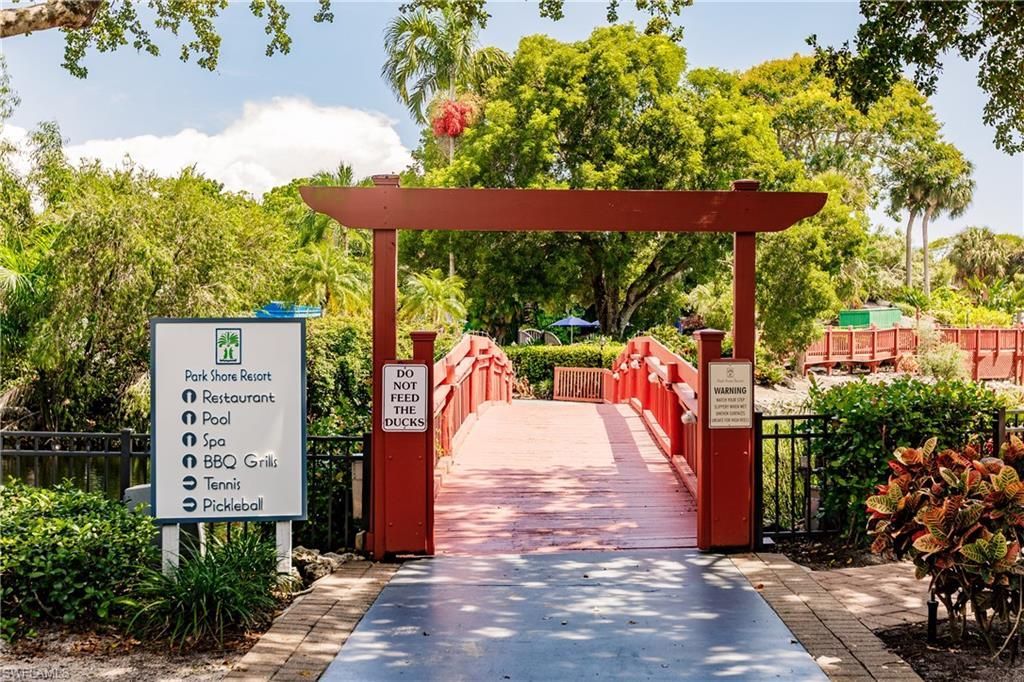 600 Neapolitan Way , Unit 341, Naples, FL 34103 Photo