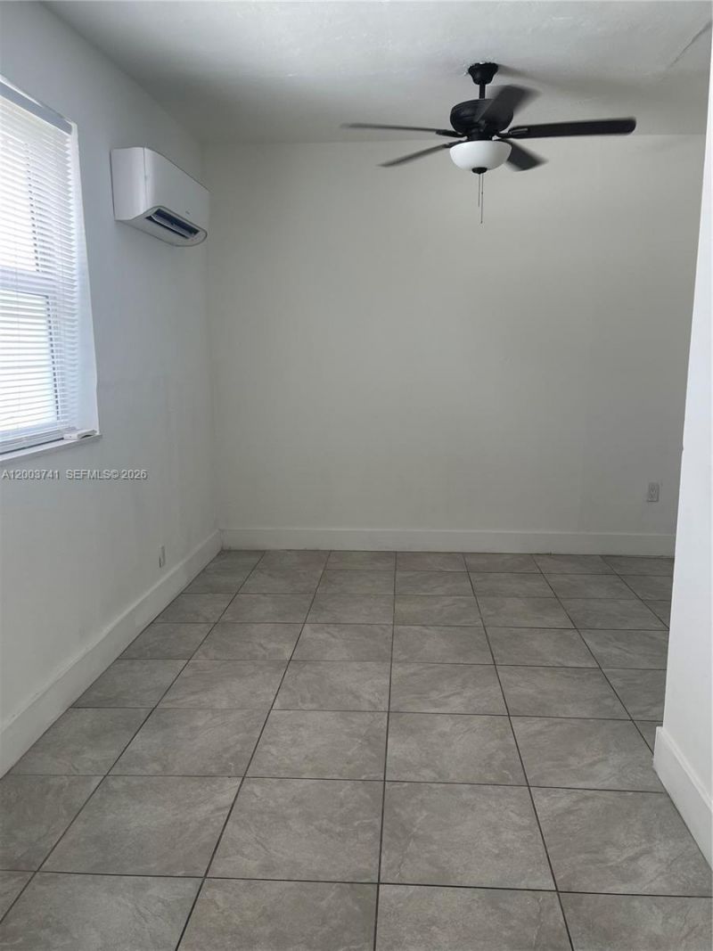317 E 8th St , Unit 3, Hialeah, FL 33010 Photo