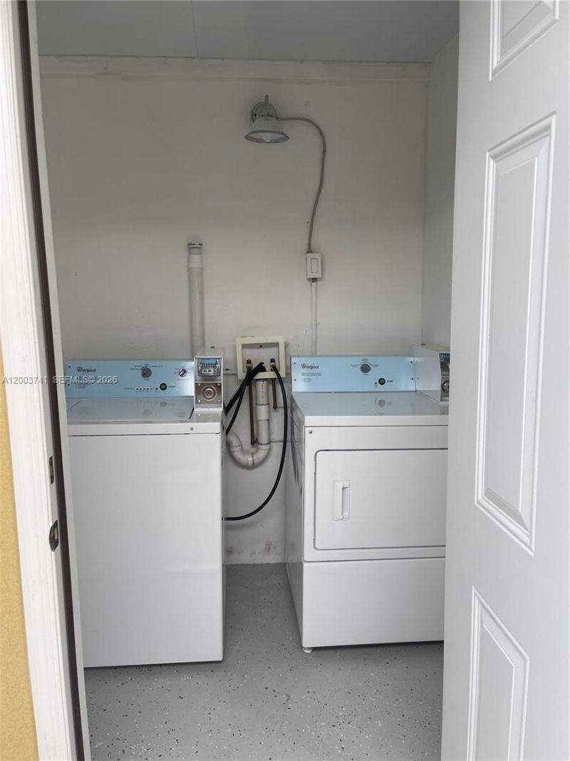 317 E 8th St , Unit 3, Hialeah, FL 33010 Photo