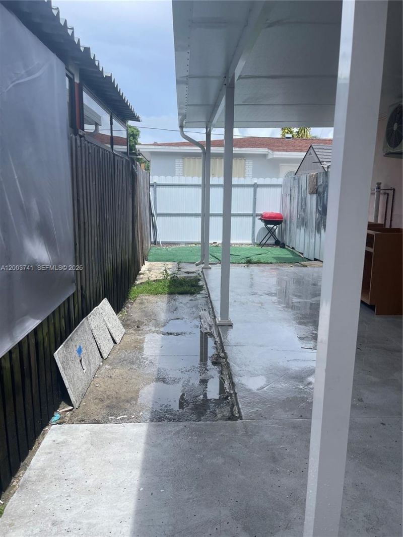 317 E 8th St , Unit 3, Hialeah, FL 33010 Photo