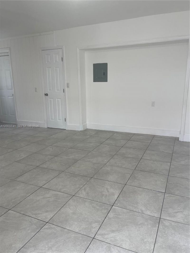 317 E 8th St , Unit 3, Hialeah, FL 33010 Photo