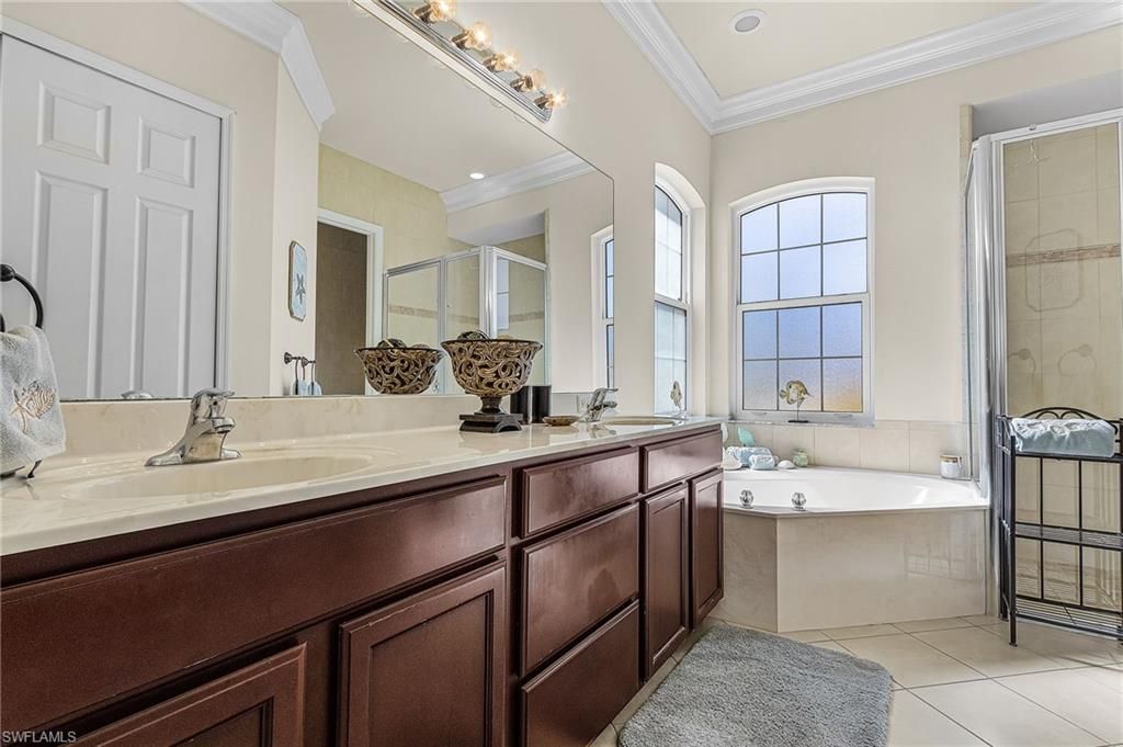 4311 SW 25th Pl, Cape Coral, FL 33914 Photo
